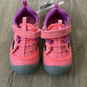 Toddler Girls Sandal Sneakers NWT size 8 OshKosh Pink and Purple - CUTE!